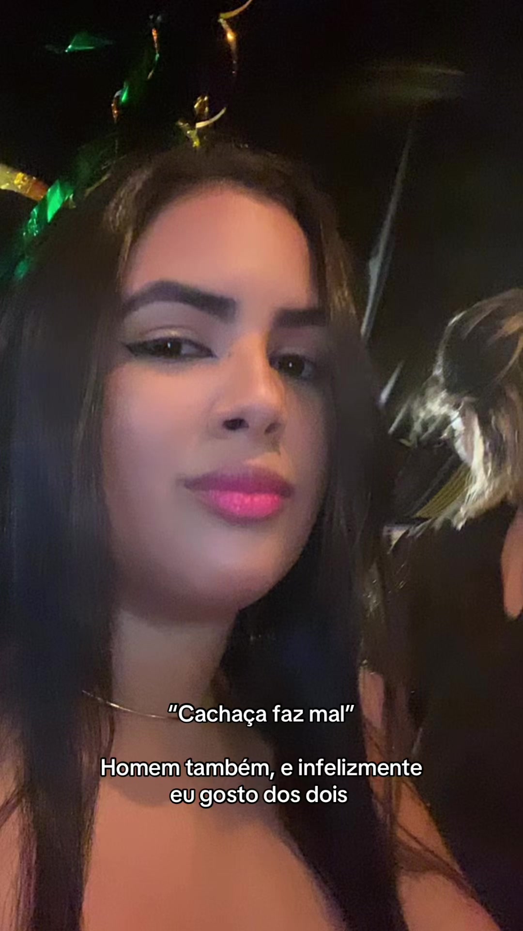 @_anafalcc