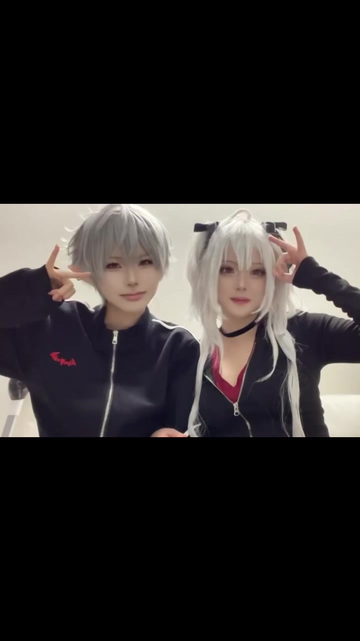 @にぃな