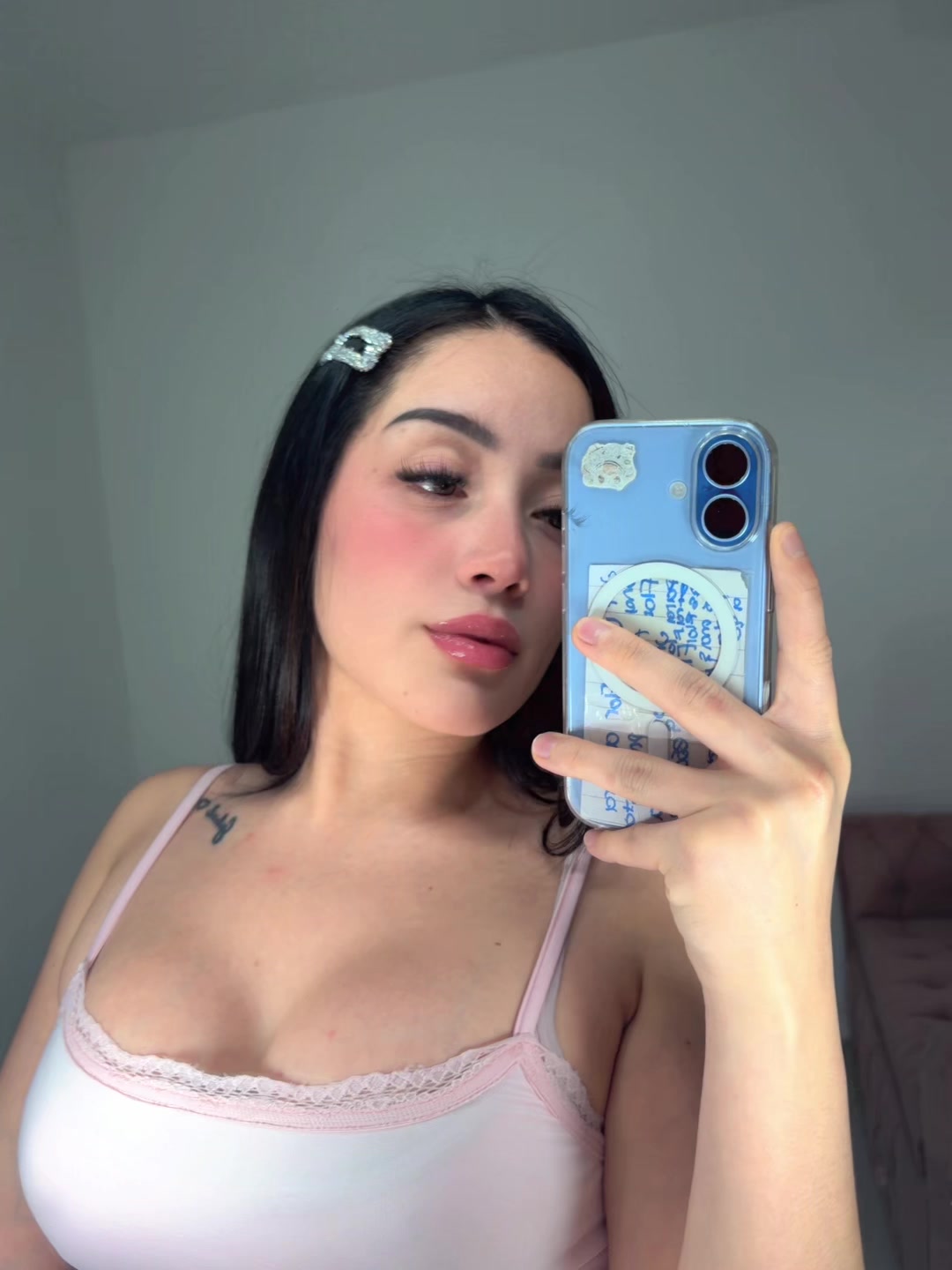 @Nicolee