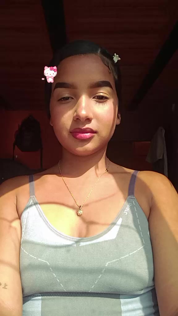 @Yulieth🐚✨