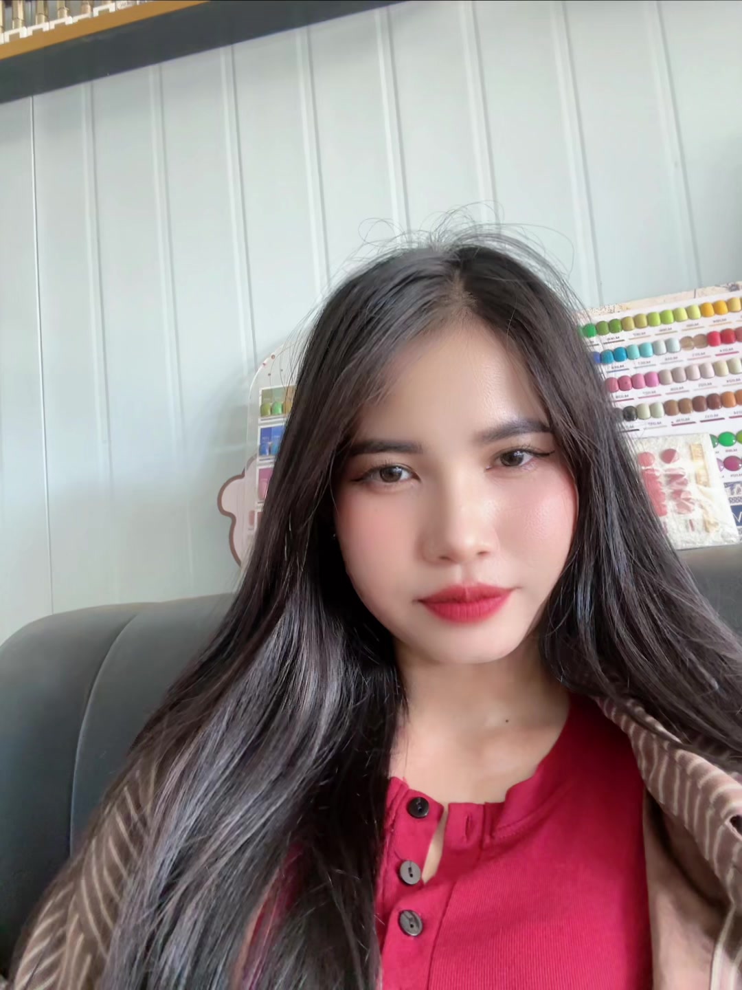 @🩷ចែនី🩷