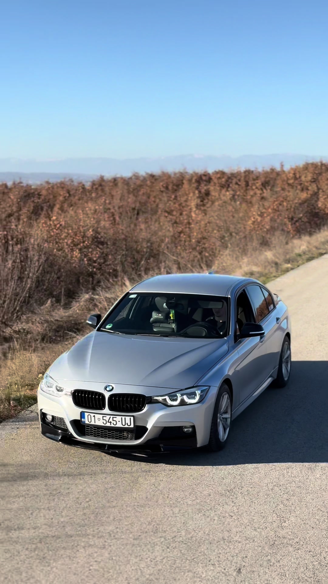 @Iliri.f30