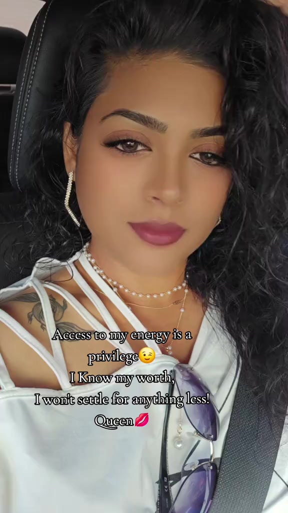 @❦𝕼𝖚𝖊𝖊𝖓𝕻𝖎𝖓❦