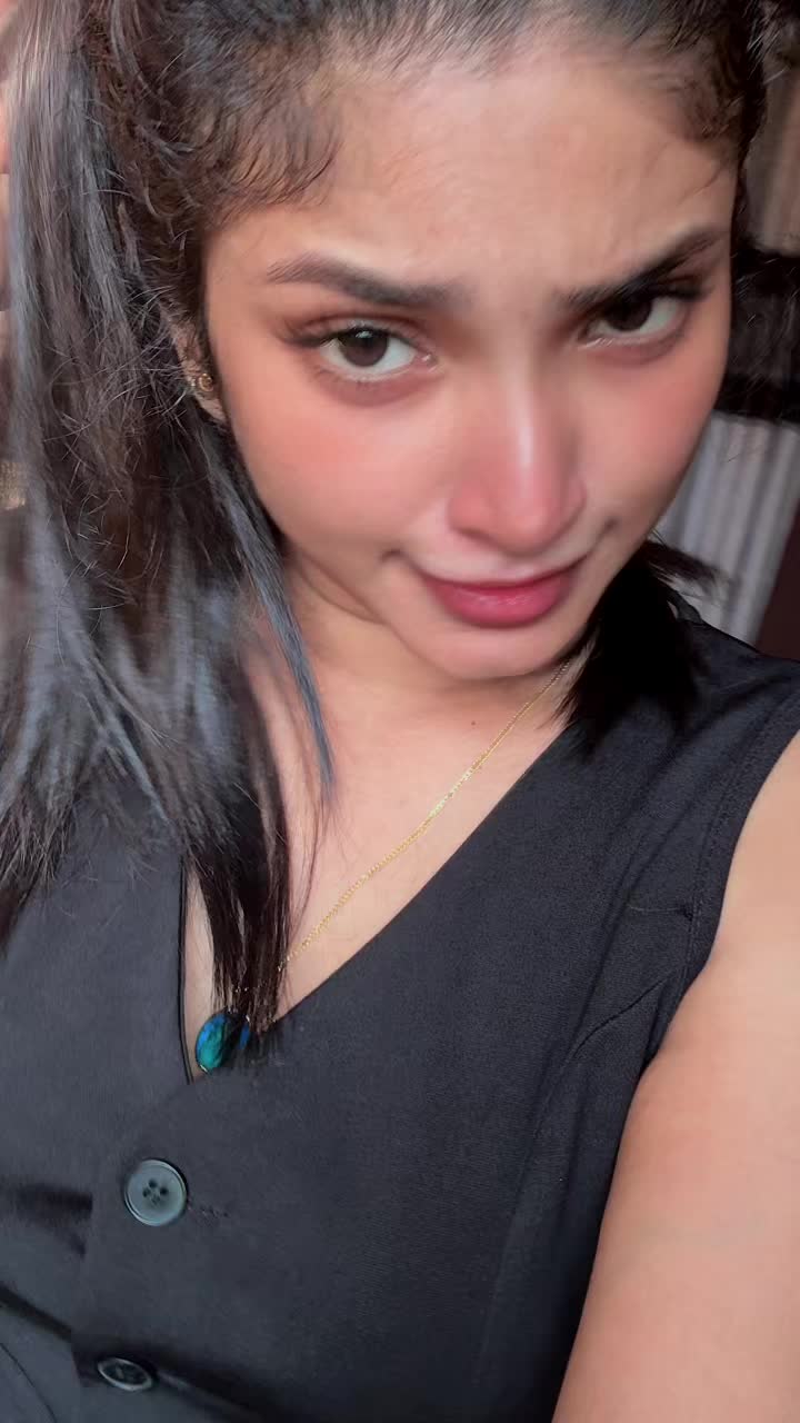 @Bhagiiii 🦋