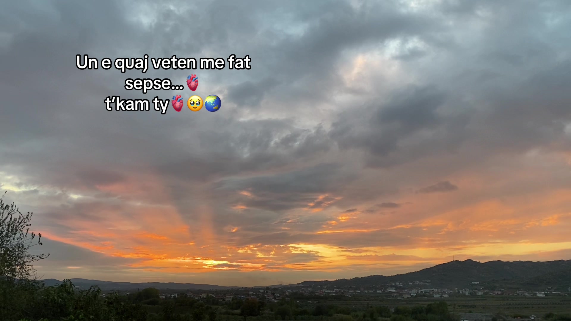 @🌏
