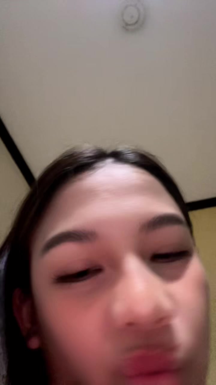 @Aii_Rena