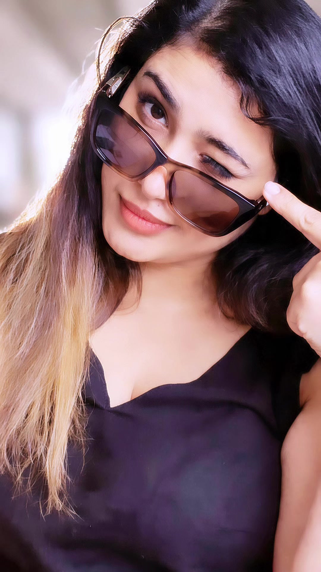 @somzzz