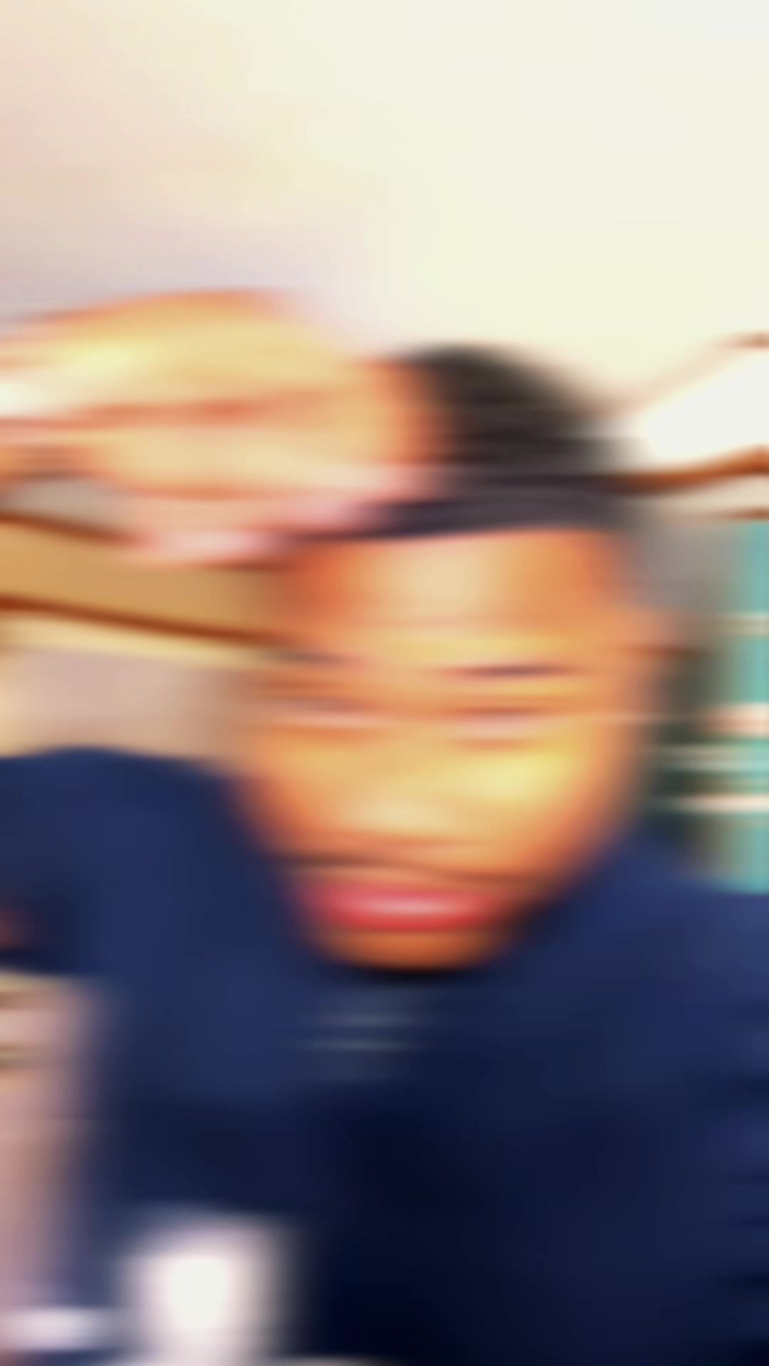 @travaughnsmith