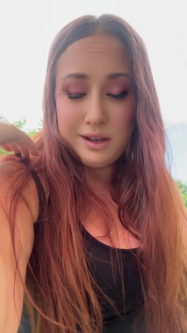 @Danigurl