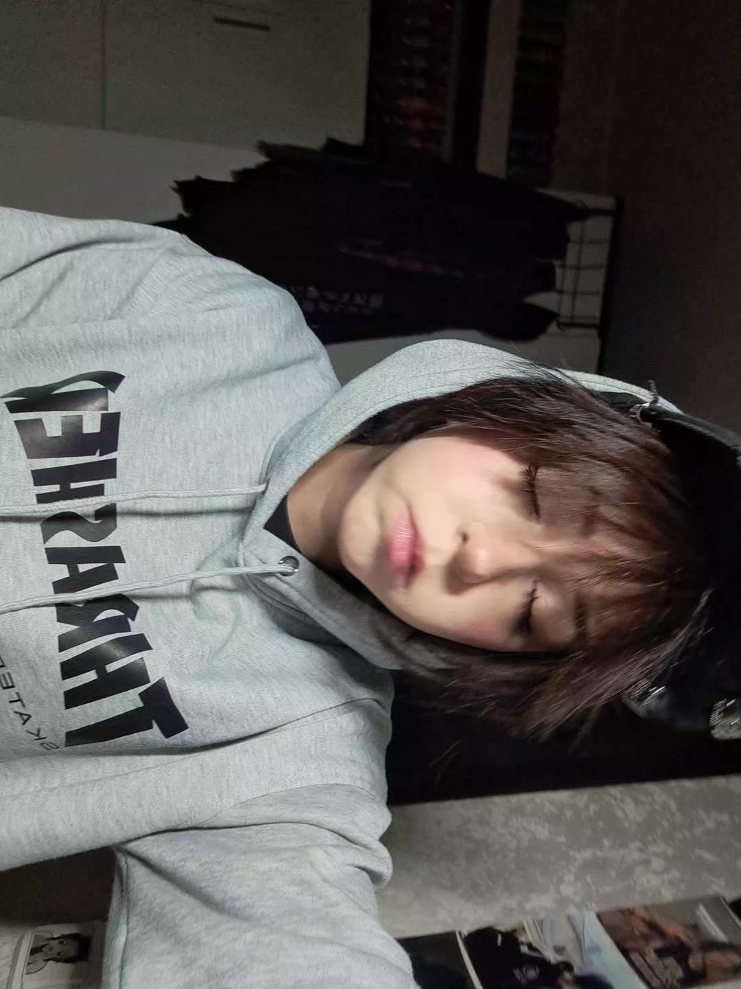 @xidhs@
