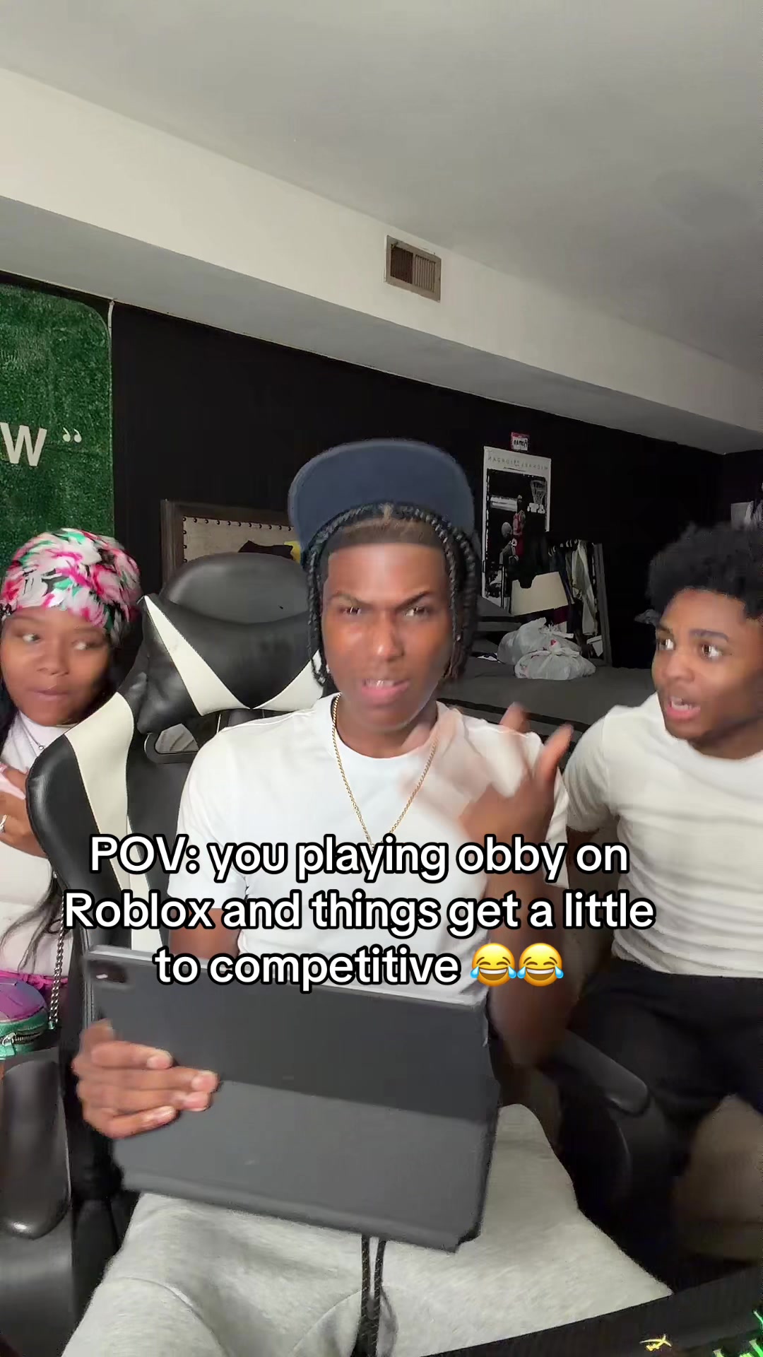 @TheonlyRomantoolit