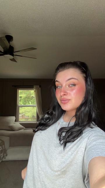@CARLIE✝️