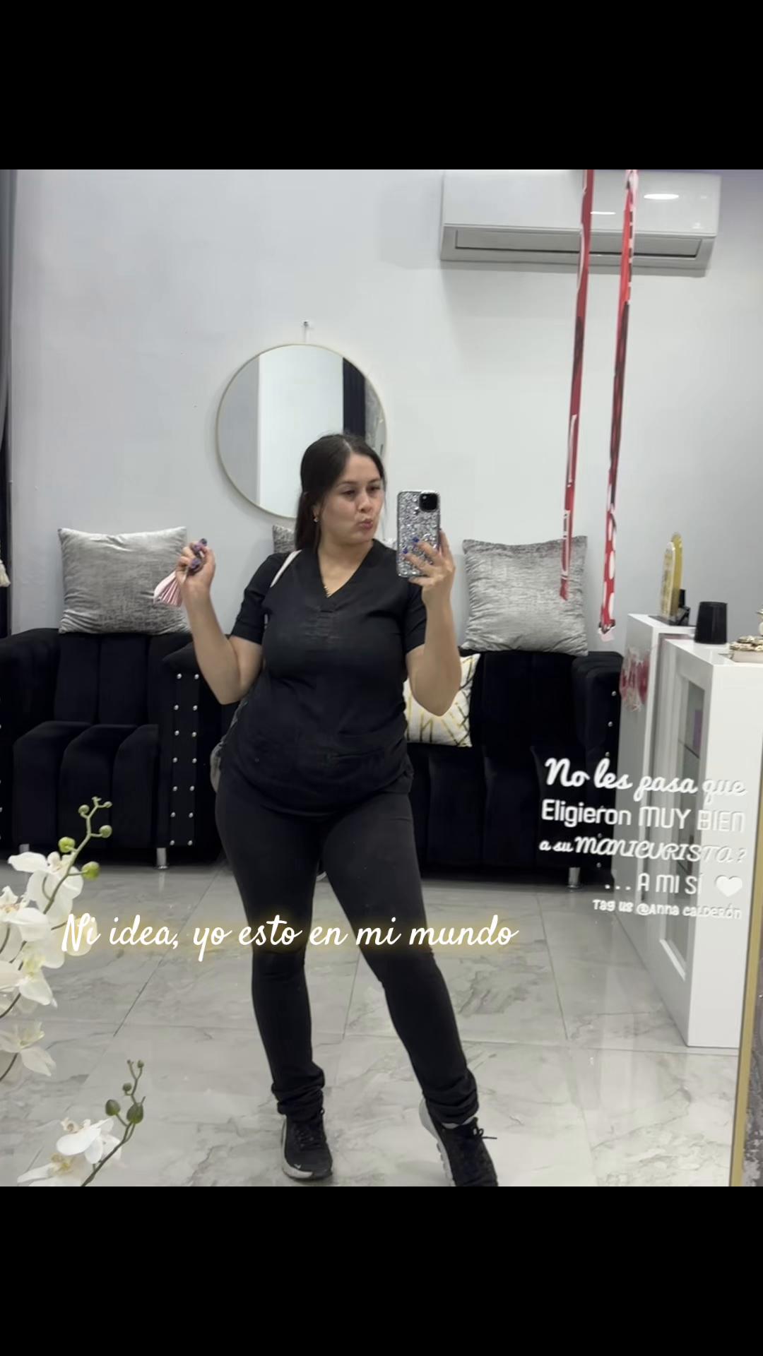 @bellaluengo.nails1