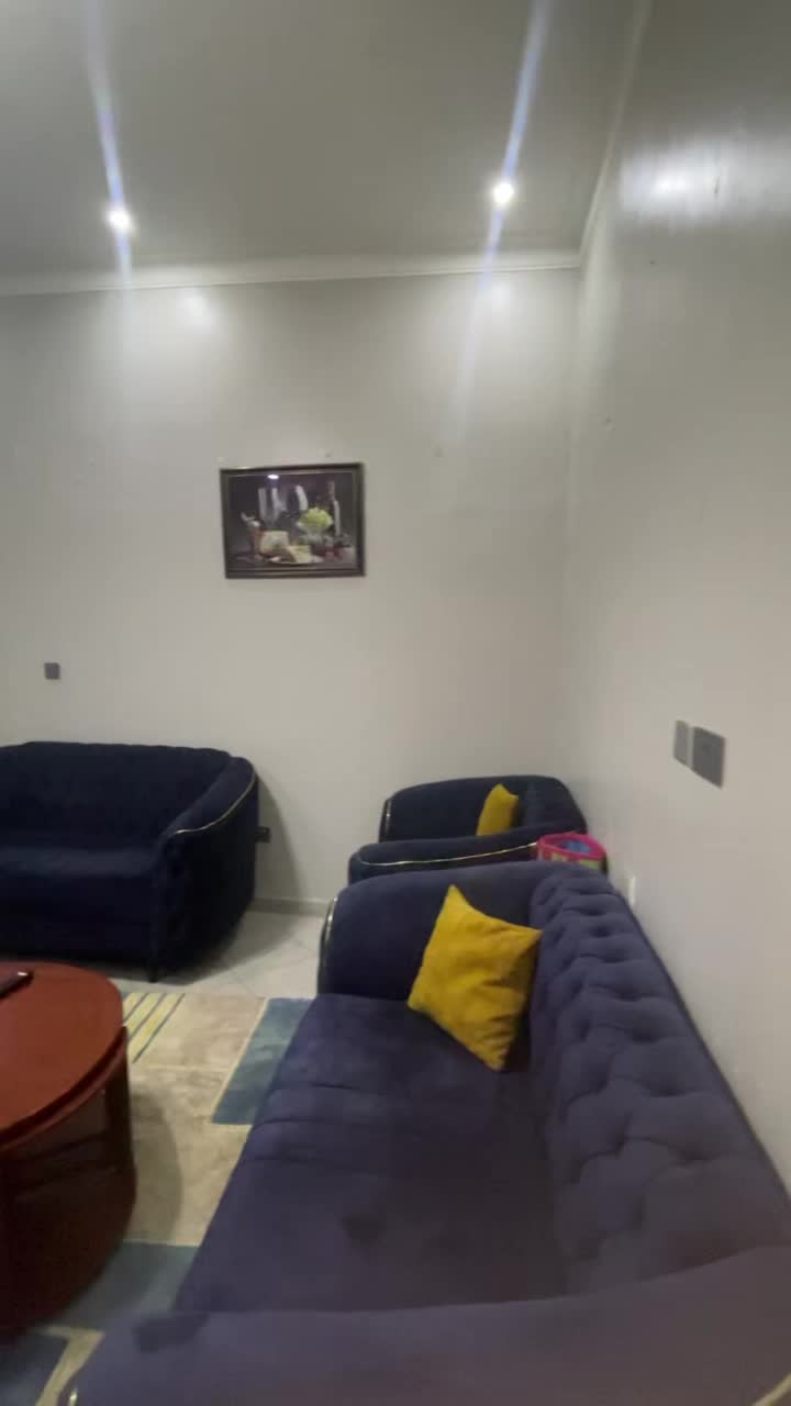 @user5222346166614