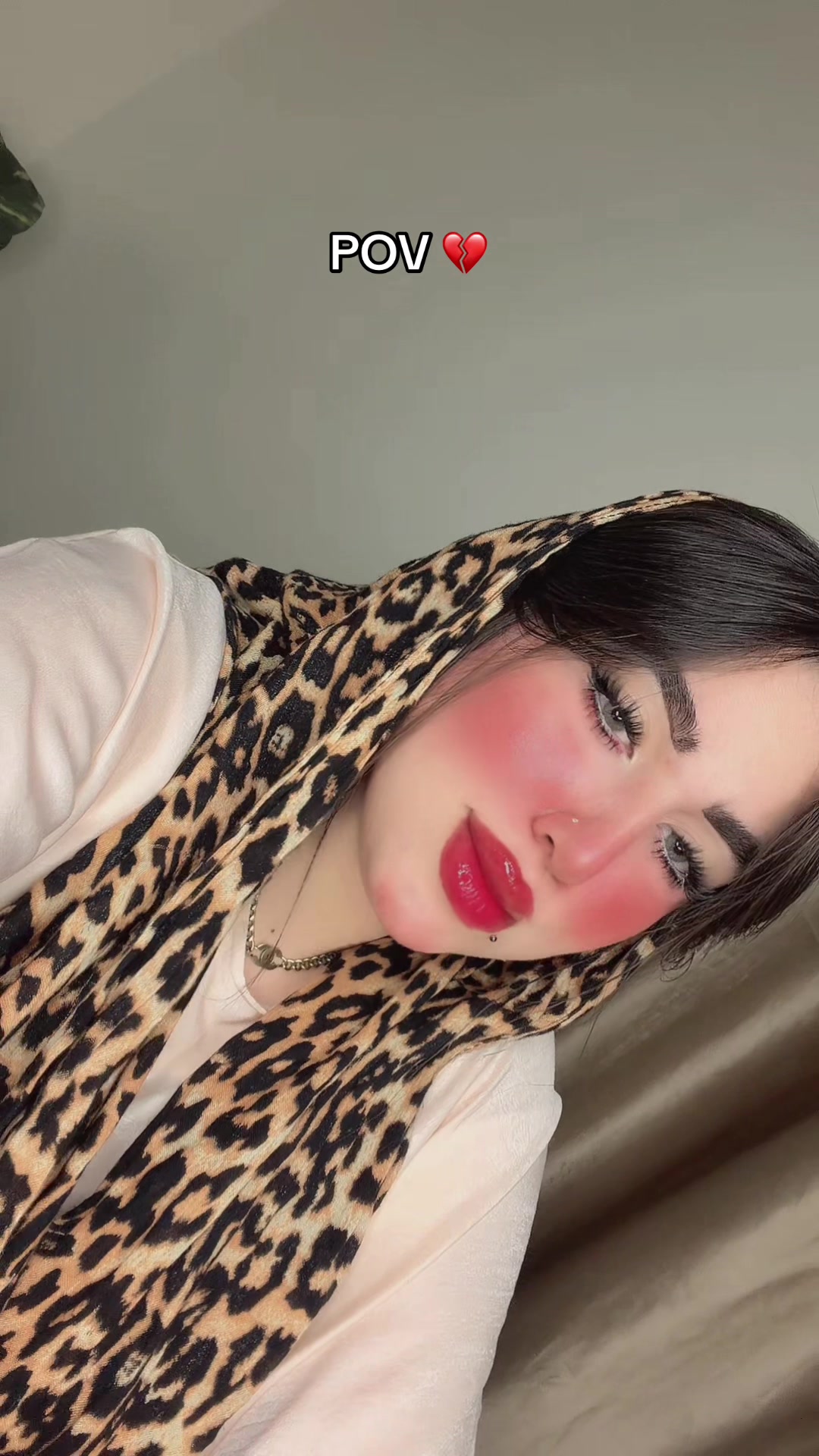 @چنچون مخنوقه دلوقتي 🖤