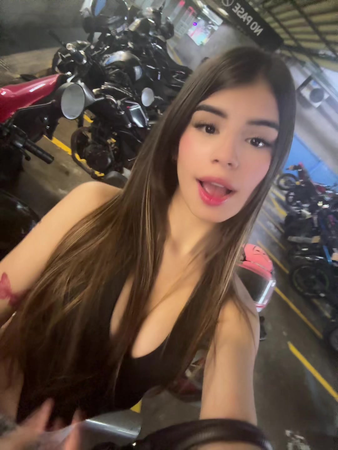 @karolay_647