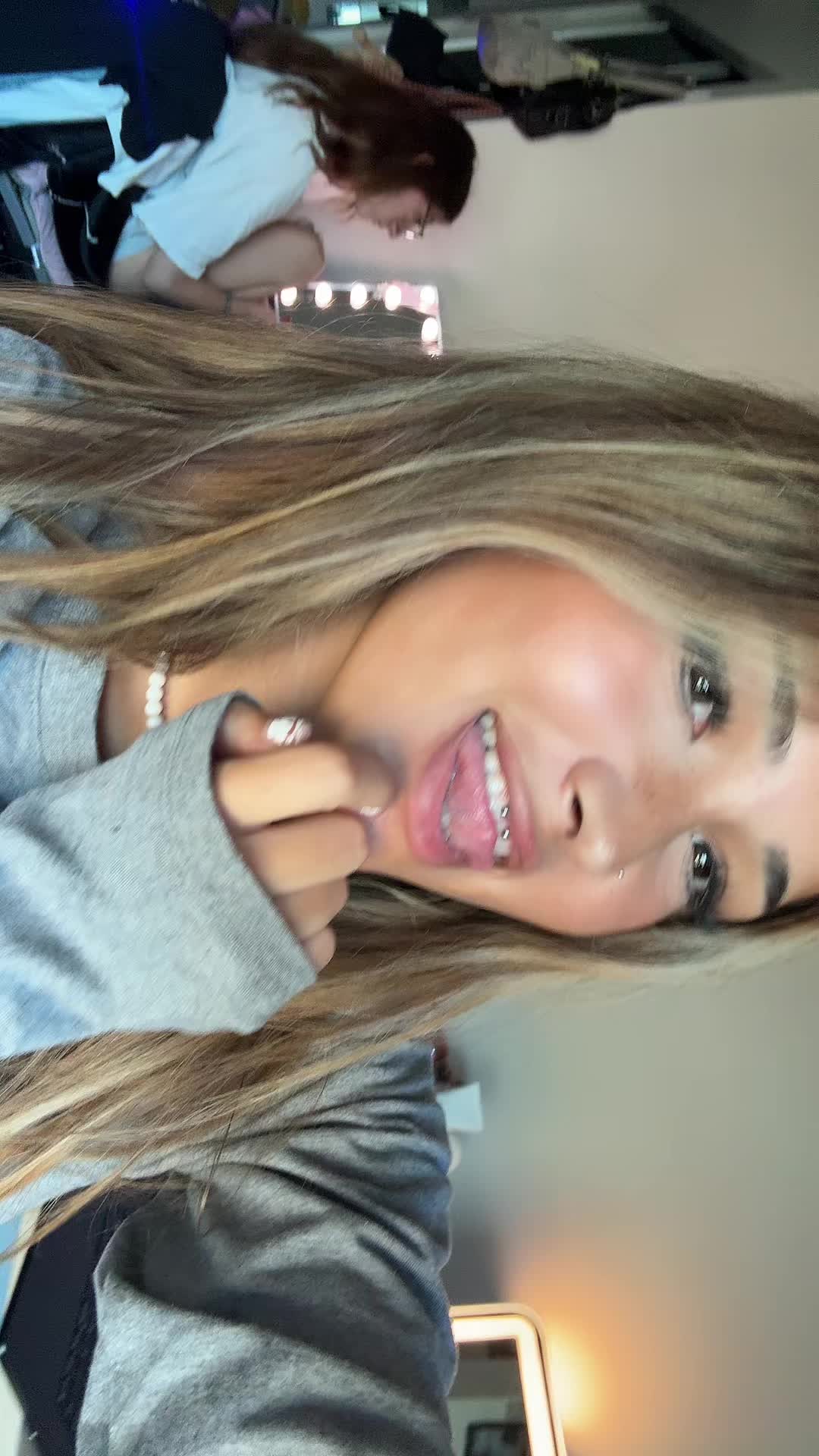 @pariiizaa