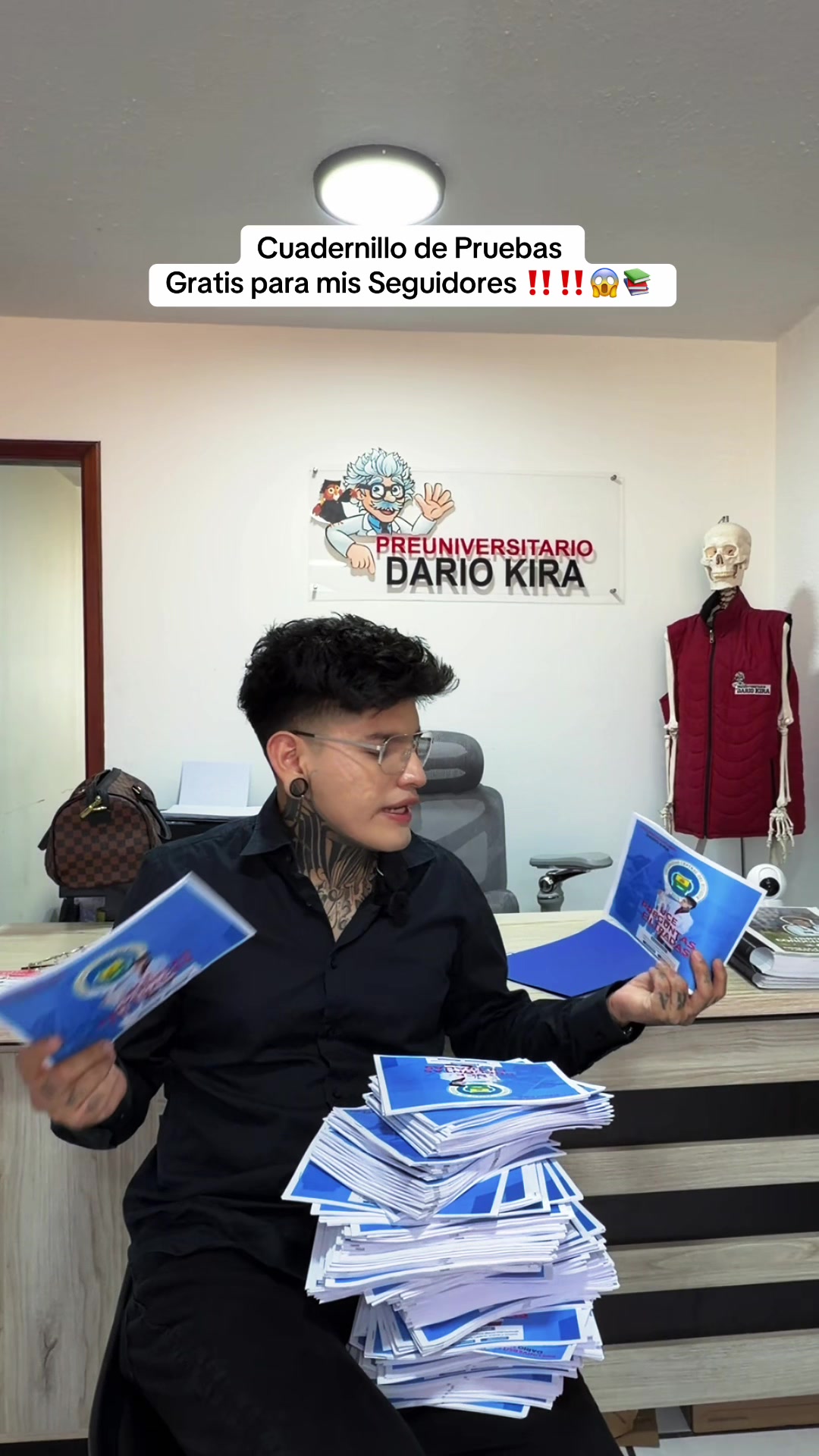 @Dr. Dario Kira 🦇🩸
