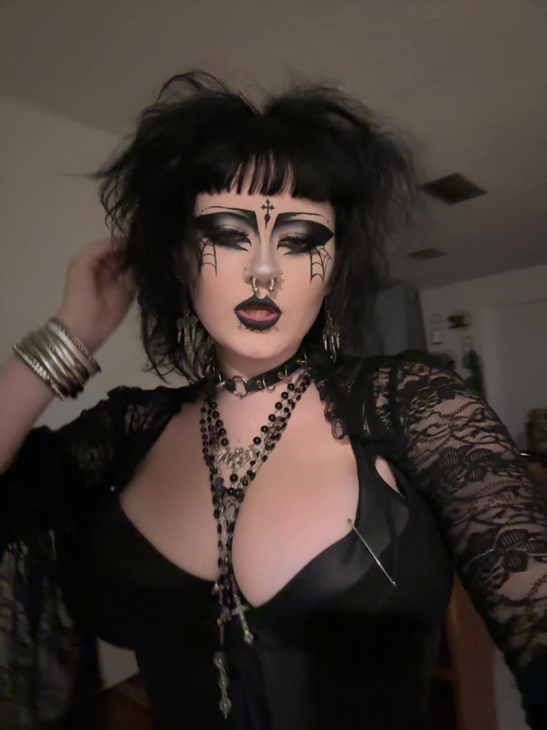 @𓋹🦇𝖍𝖆𝖗𝖒𝖔𝖓𝖞 🦇𓋹