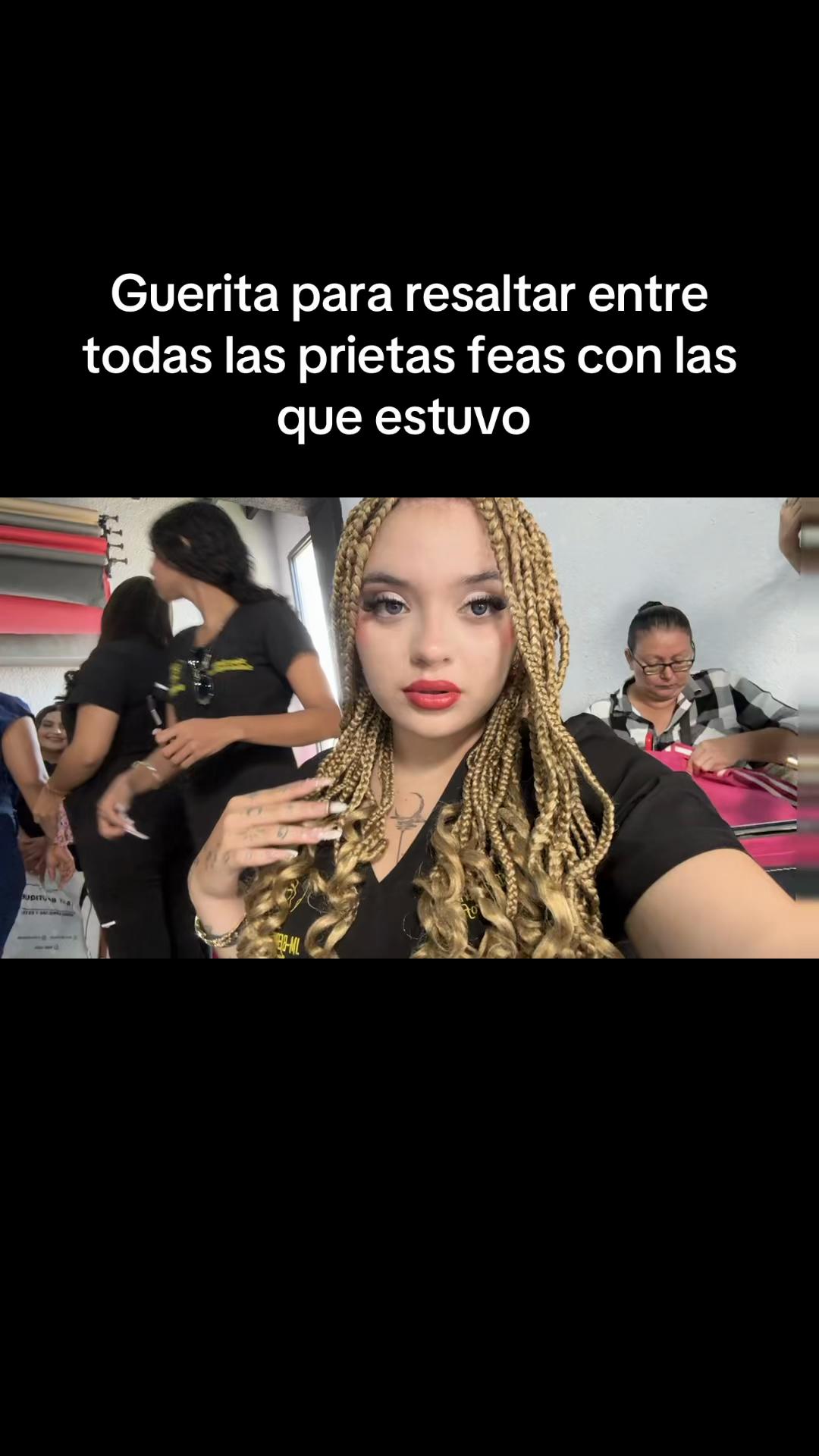 @Nicolle🇭🇳👻