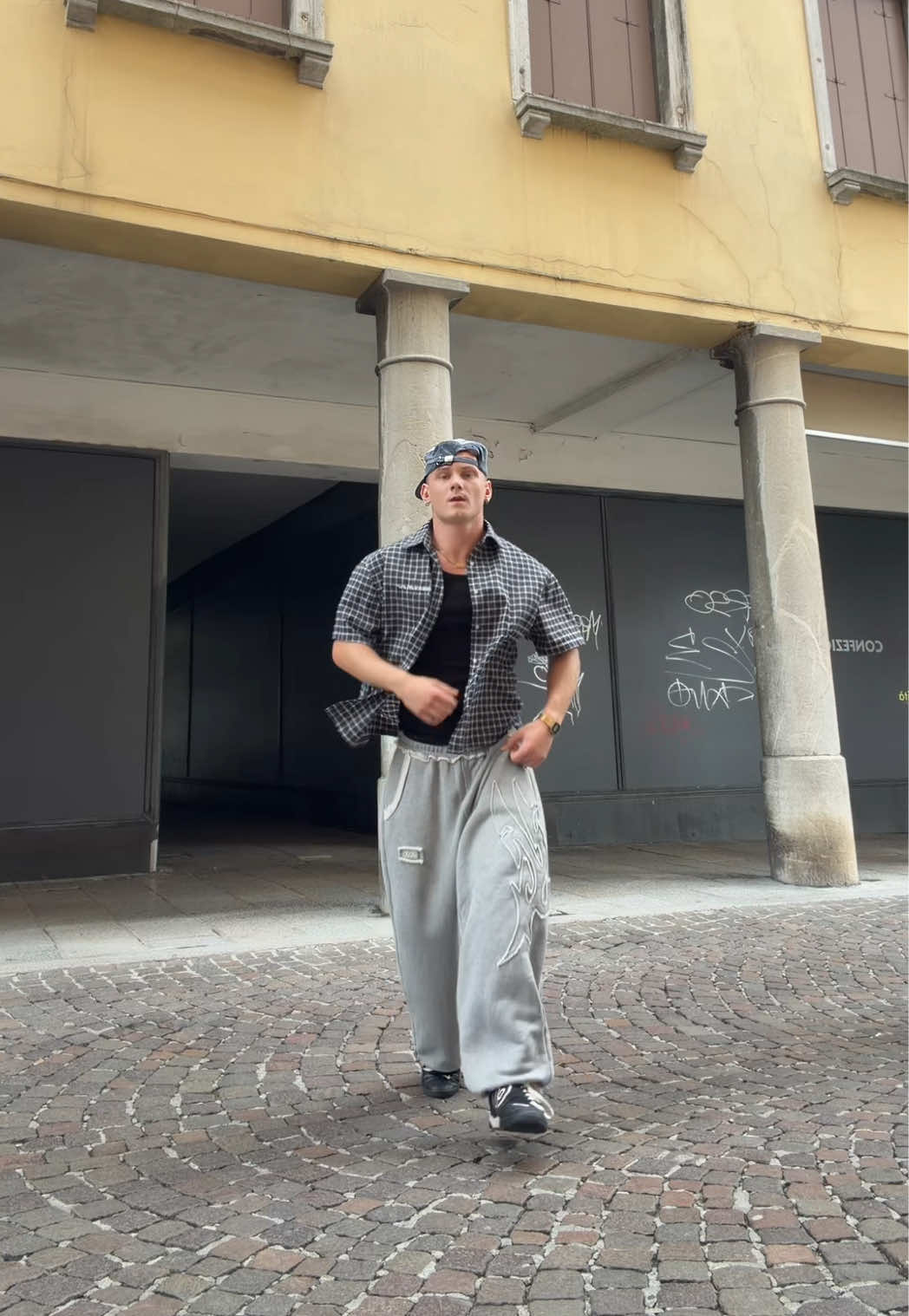 @Roma