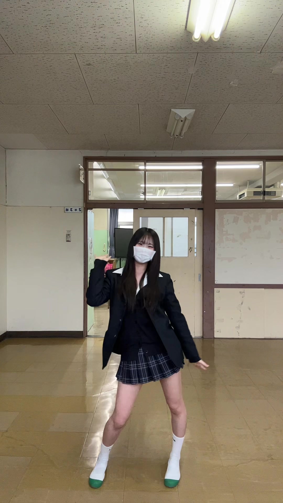 @あいる