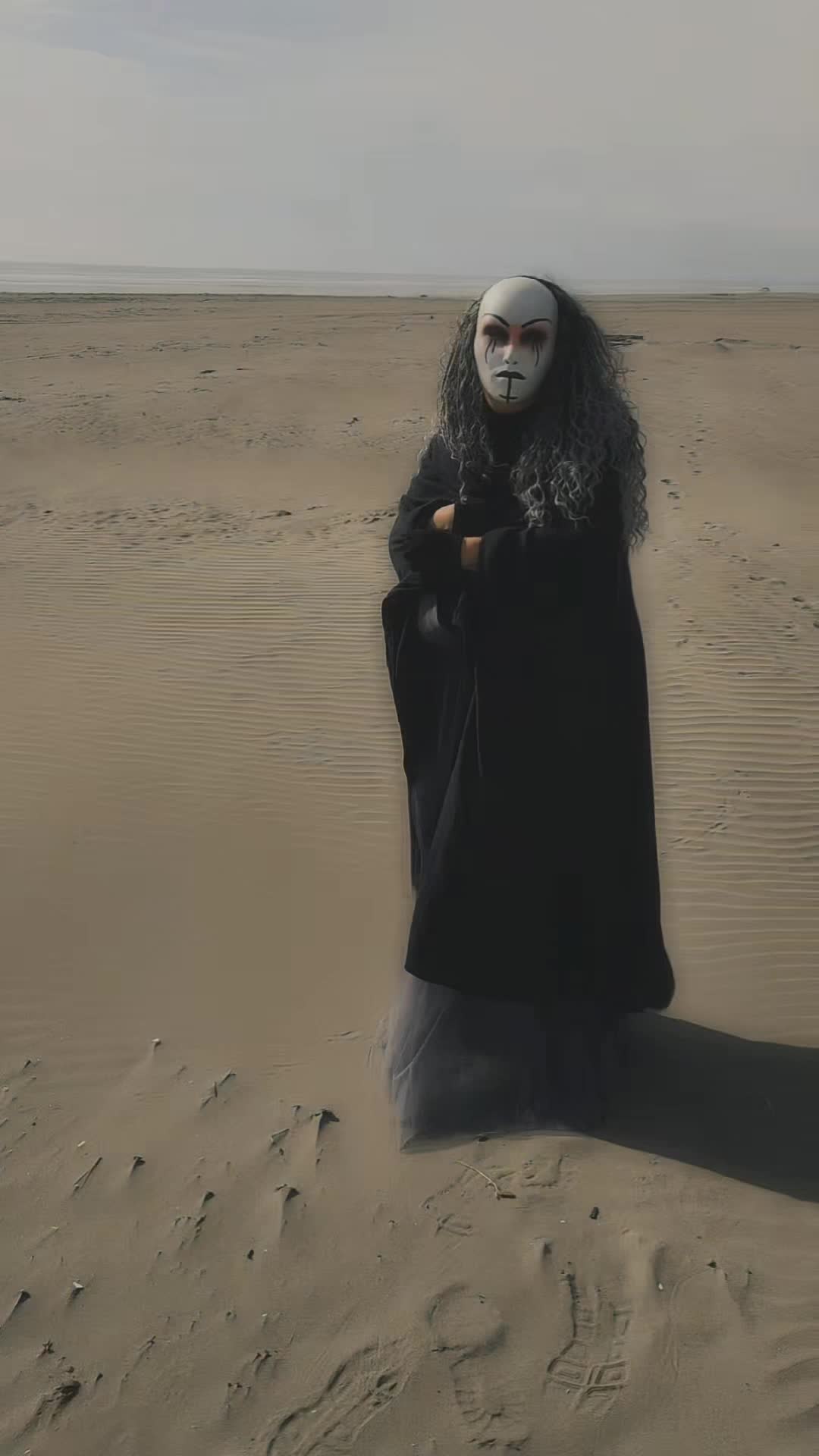 @DarkWonderland