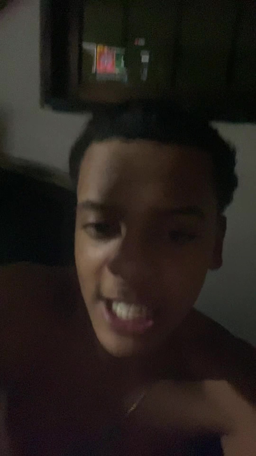 @UzuuST