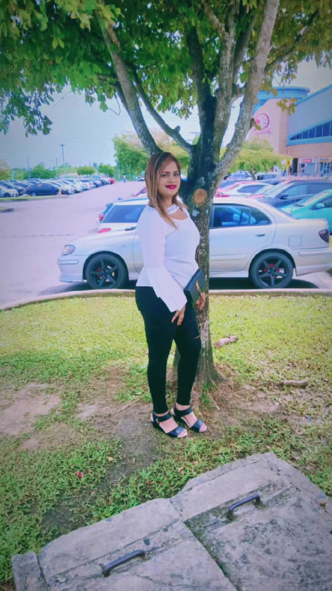 @🧚♀️Farisha Ali🧚♀️