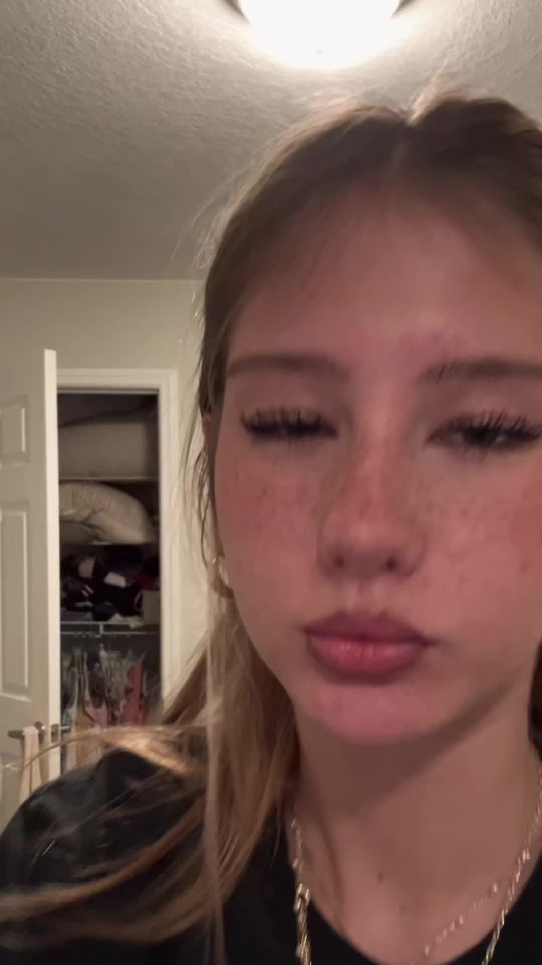 @isabella dimov