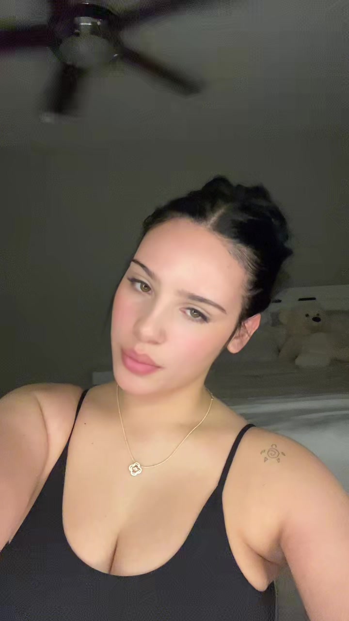 @𝒦 𝒾 𝒶 𝓇 𝒶 🌹