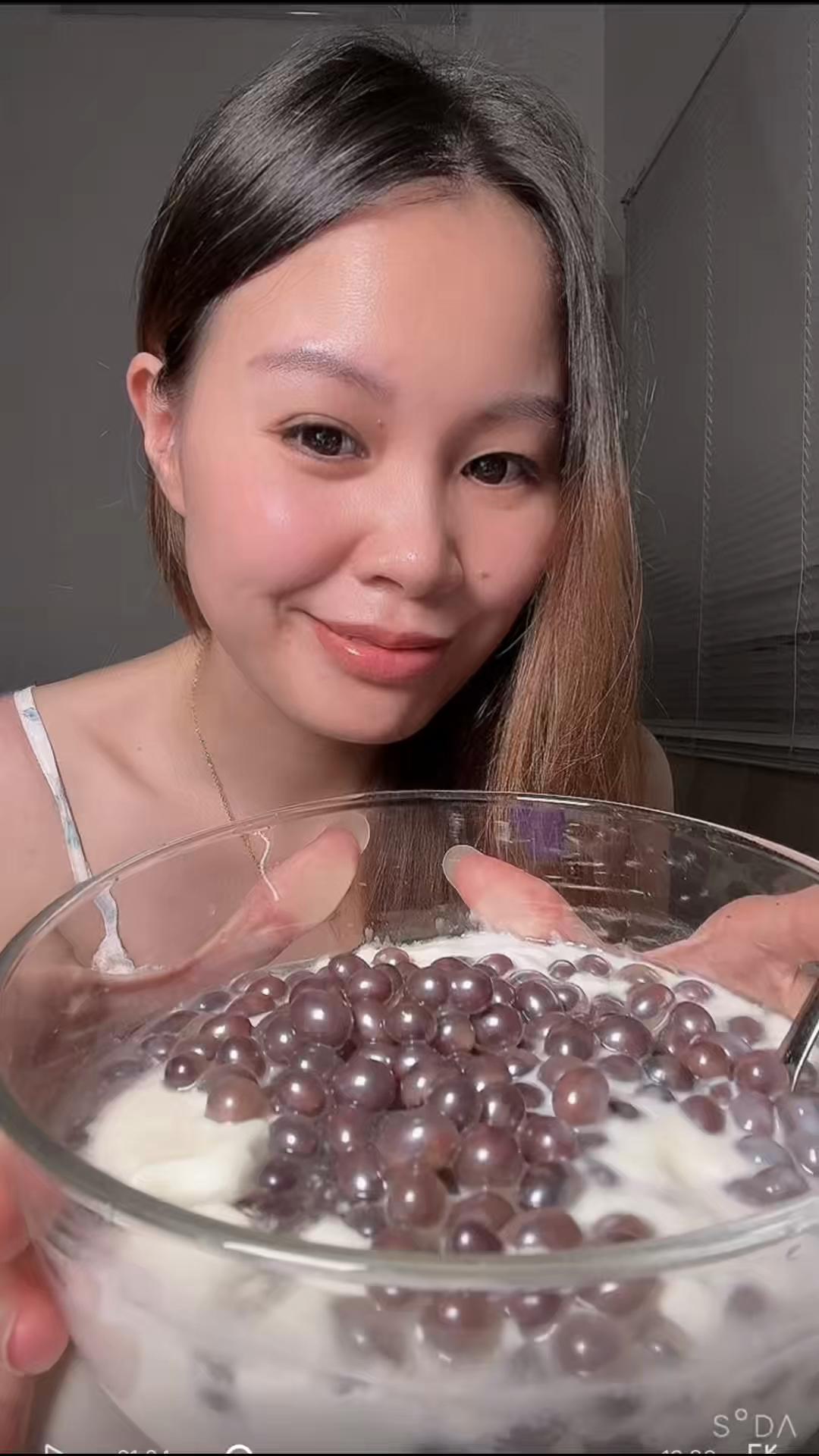 @Thích ăn vặt về đêm 🍱