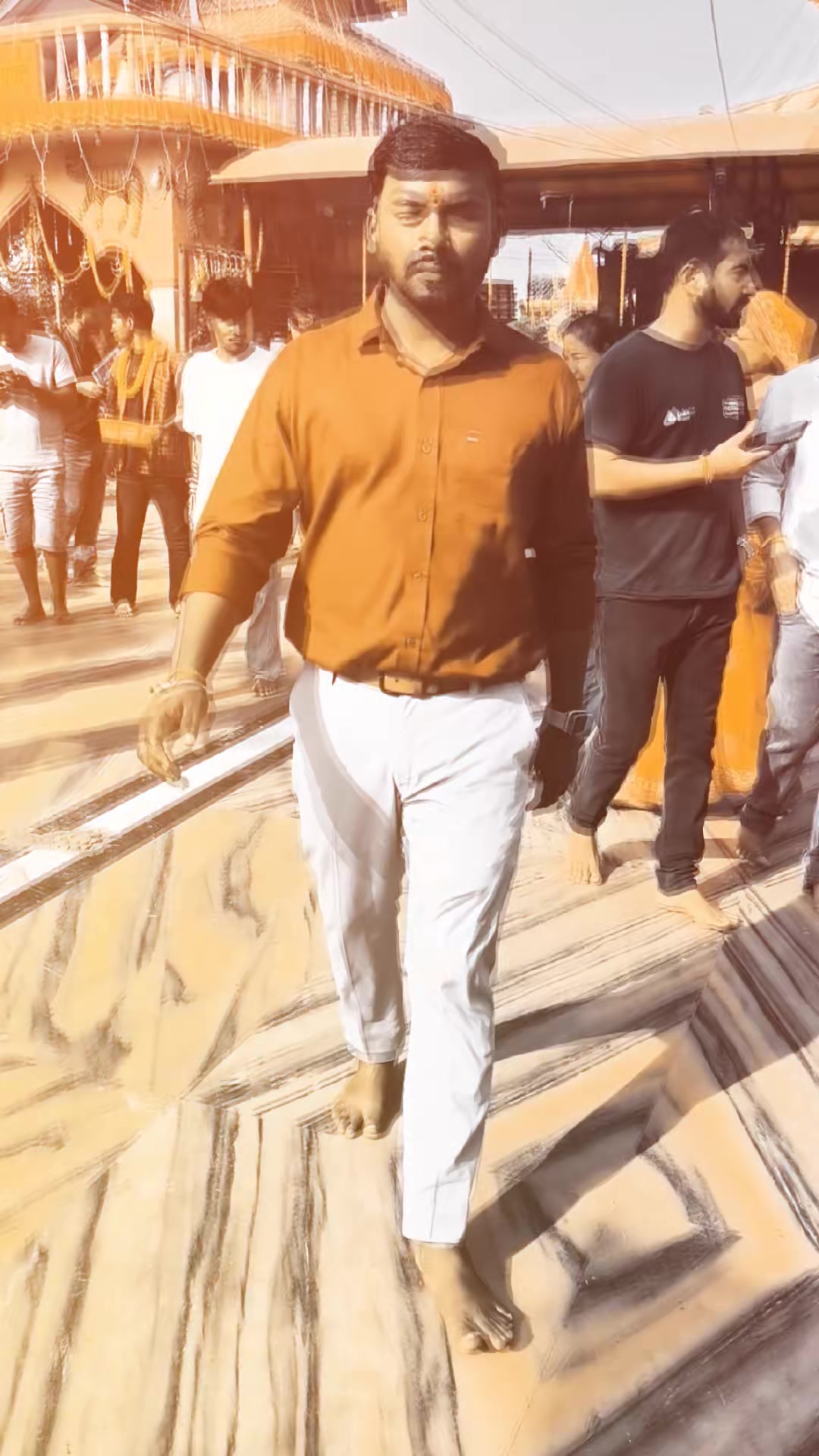 @꧁༺𝓑𝓻𝓸𝓴𝓮𝓷 𝓗𝓮𝓪𝓻𝓽 ༻꧂