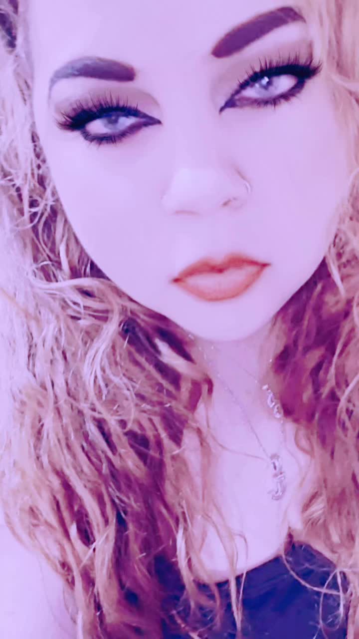 @💜☠️🖤SalemOfMine🖤☠️💜