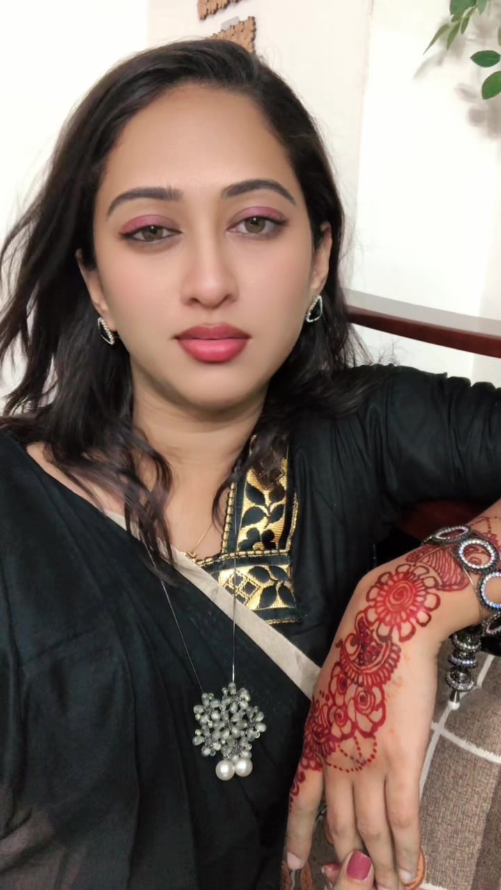 @স্বর্নালী সাথী