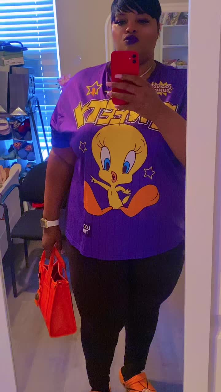 @ColorMeHawttStuff