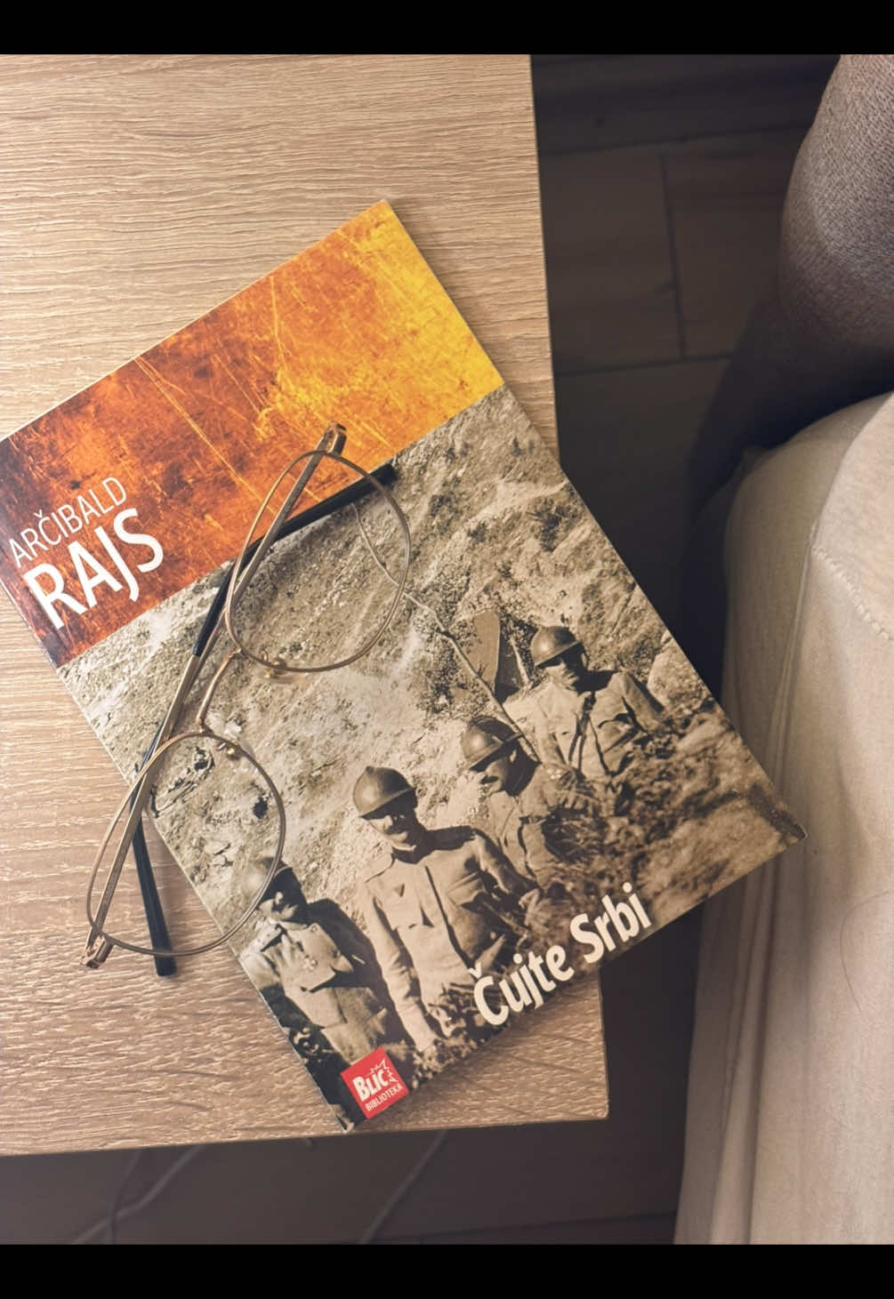 @Nattlit 📚✈️🧚🏼♀️