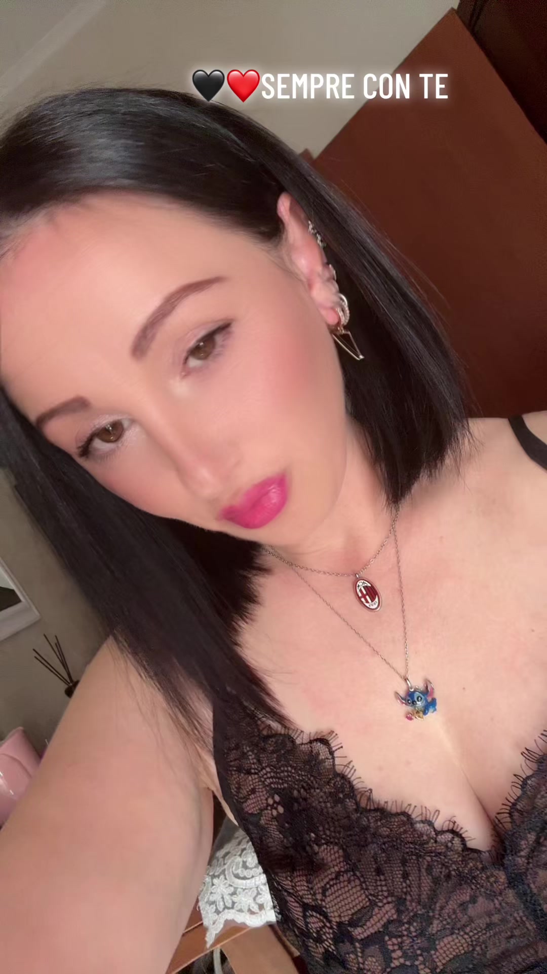 @Pink Devil ❤️🖤
