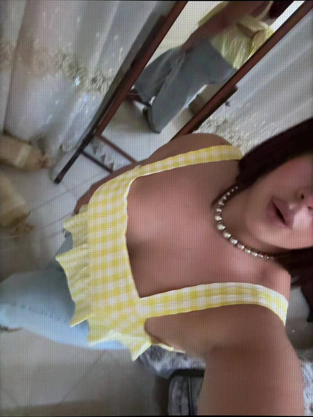 @Tonia