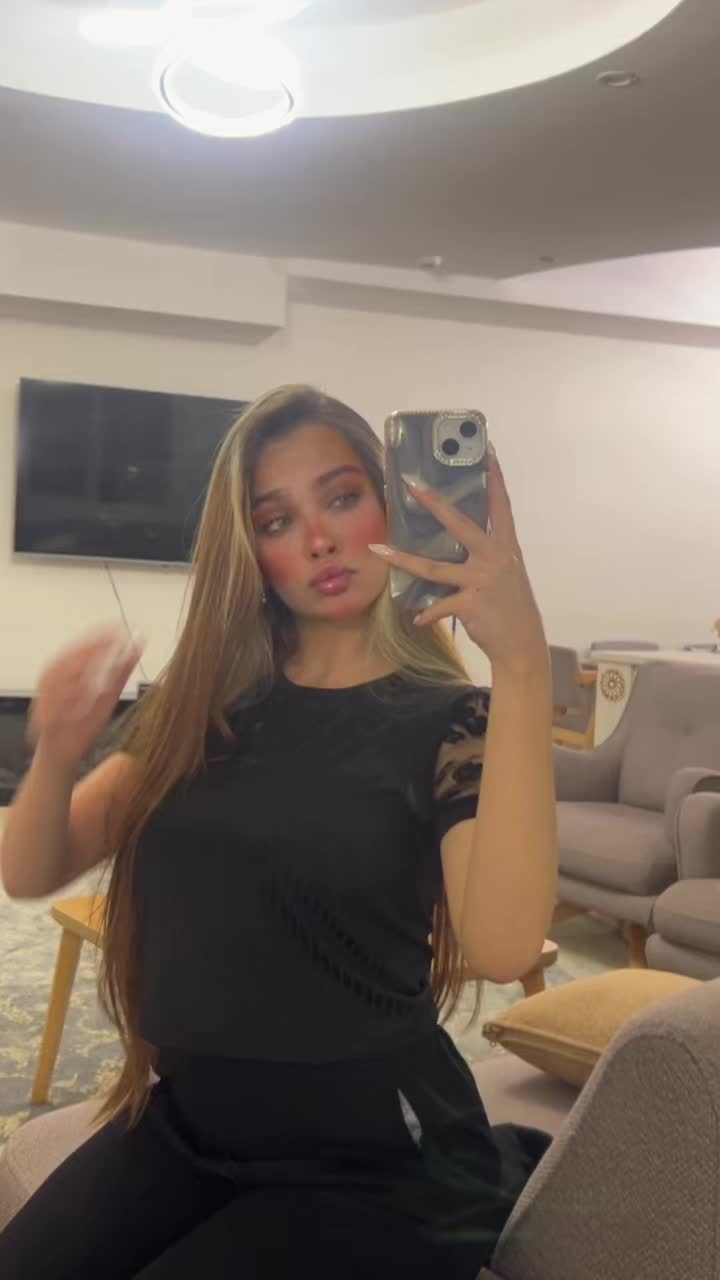 @NaziiiSafari