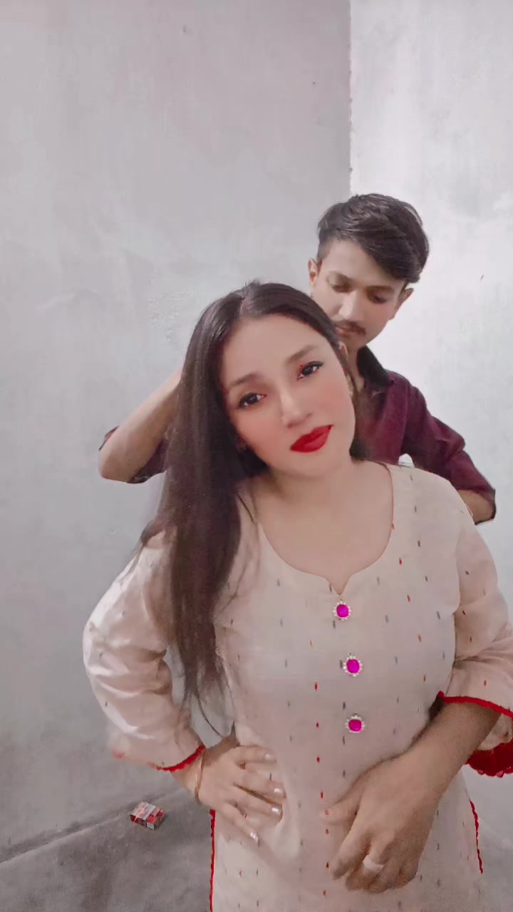 @Angel Queen 👑 is back 🤨
