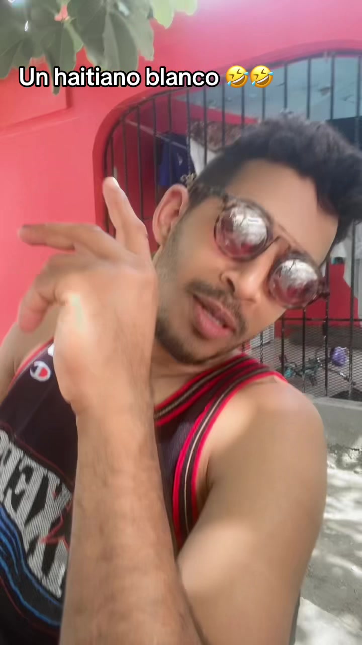 @Pamela🦋😇