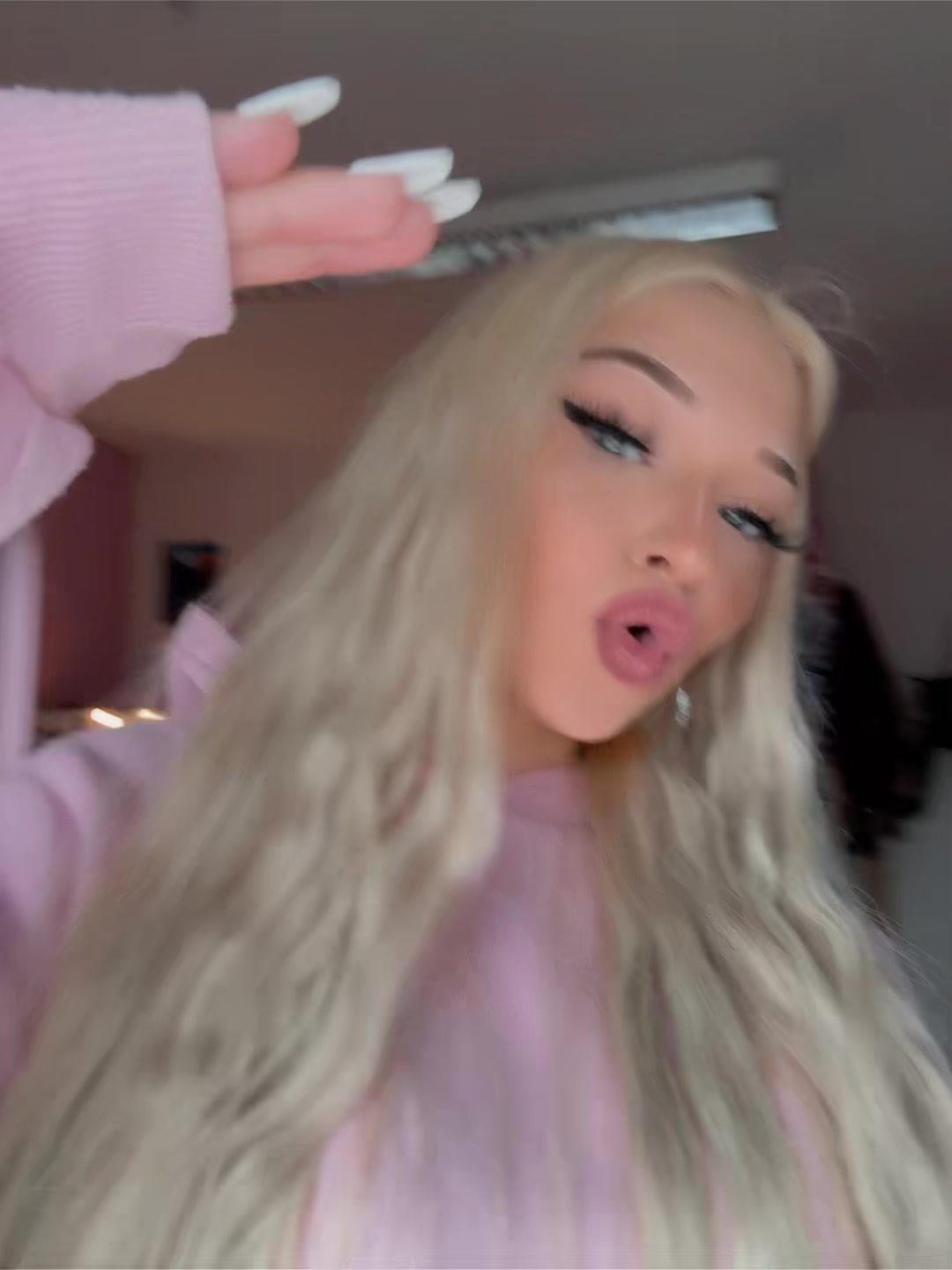 @Dana 🤍