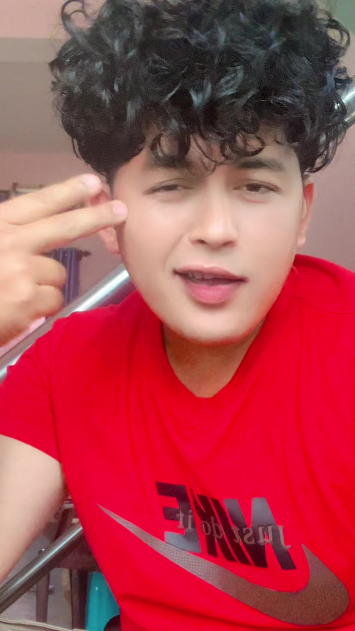 @उमेस(🎸🎧)