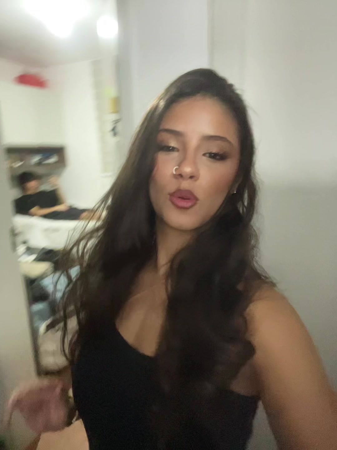 @laviniaaroux