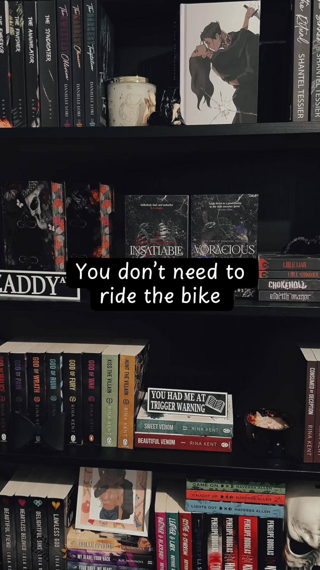 @Toni📚🖤