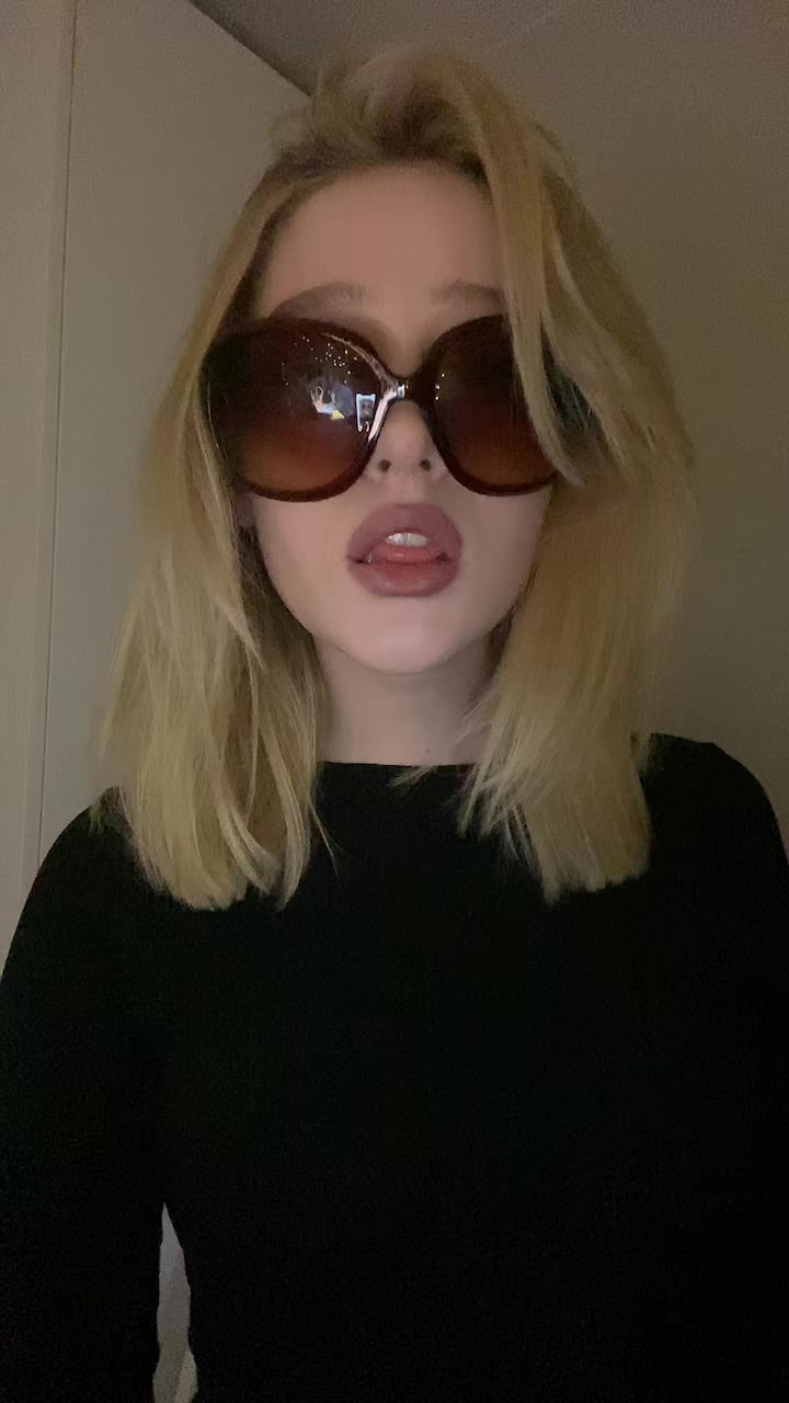 @машка