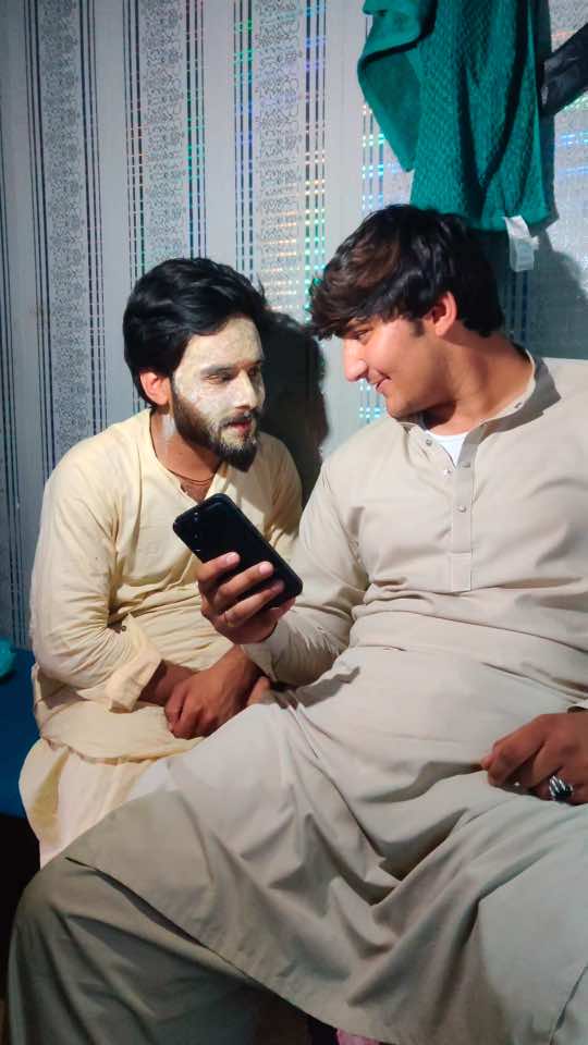 @Kaaky khan