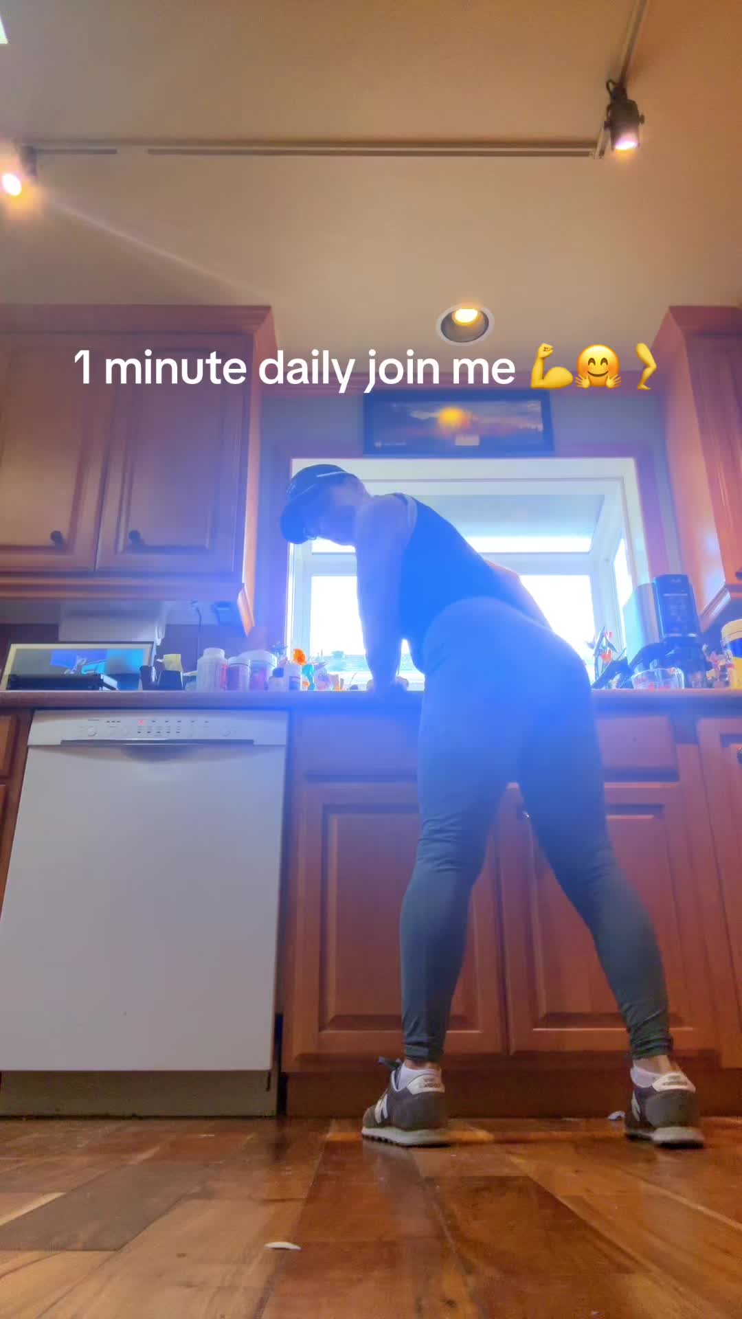 @sharinicholstictoc