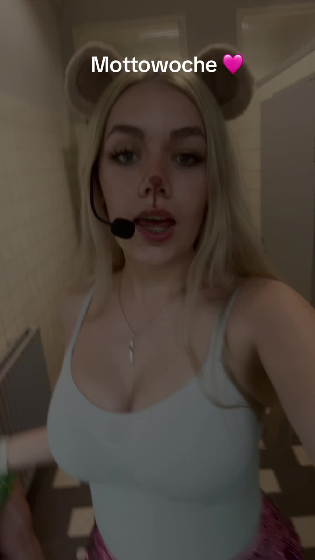 @Lena😜